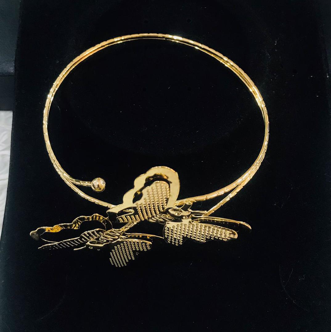 Bride's Accessories